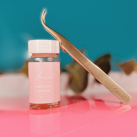 Tweezer Cleaner