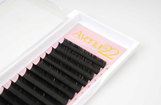 Flat classic lashes